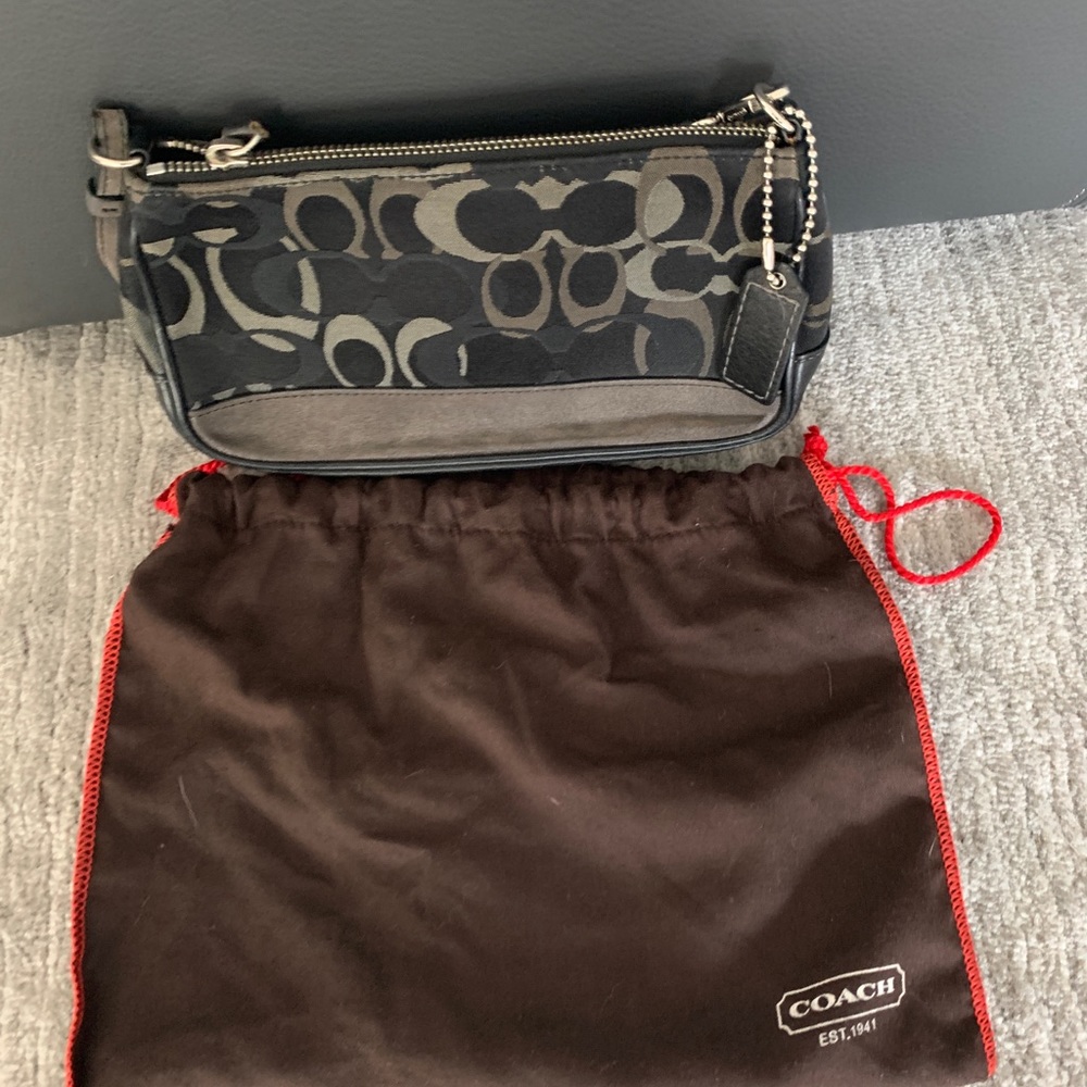 Coach bag signature canvas